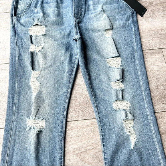 NWT Black Orchid Skinny Overall in Risky Business - Picture 8 of 16